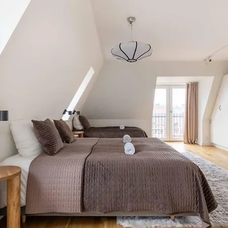 2br With Amazing Skyline View 公寓